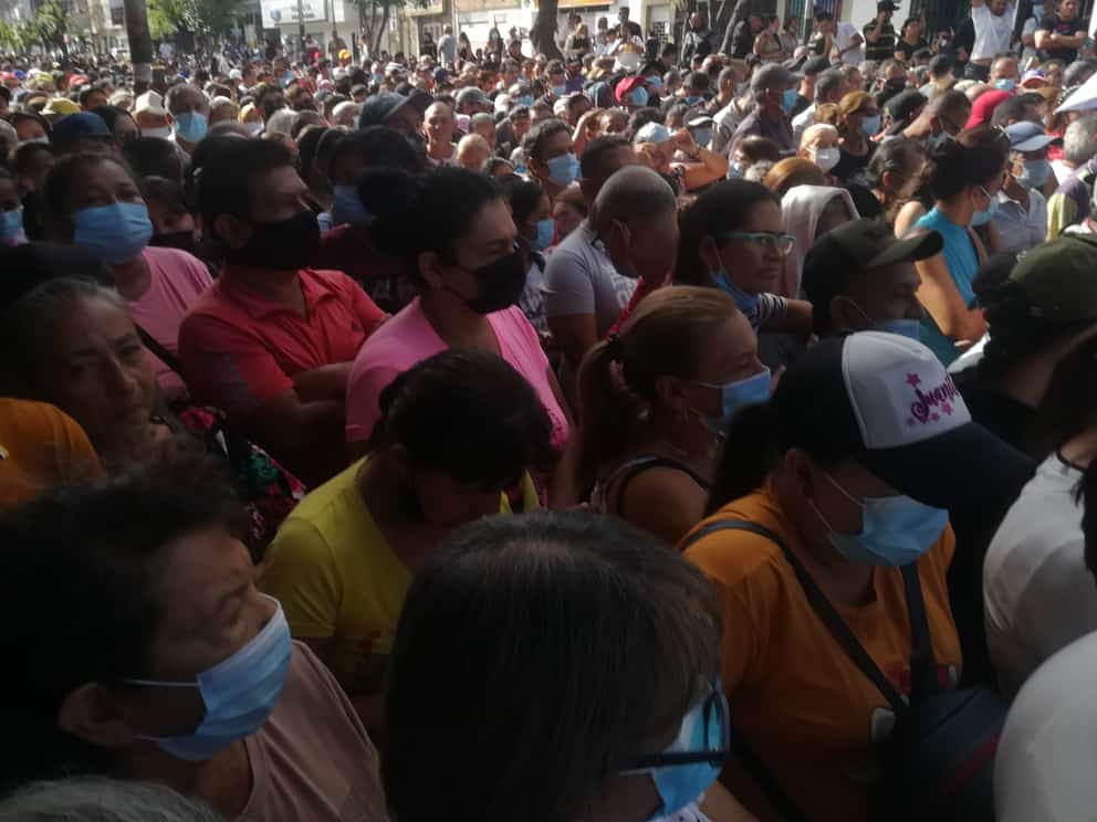 Dan paso a votantes colombianos a través de los puentes internacionales de Táchira luego de que protestaran (VIDEO)