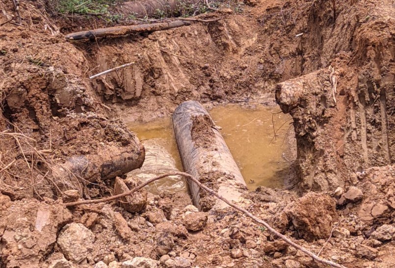 A falta de agua por tubería, en Falcón resuelven con la que cae del cielo