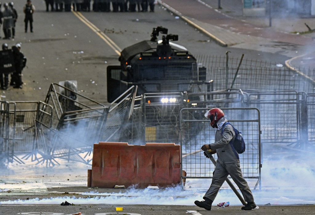 Murió un tercer manifestante durante los fuertes disturbios en Ecuador