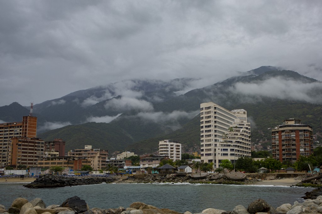 En imágenes: Así luce la costa de La Guaira tras el paso del ciclón #29Jun