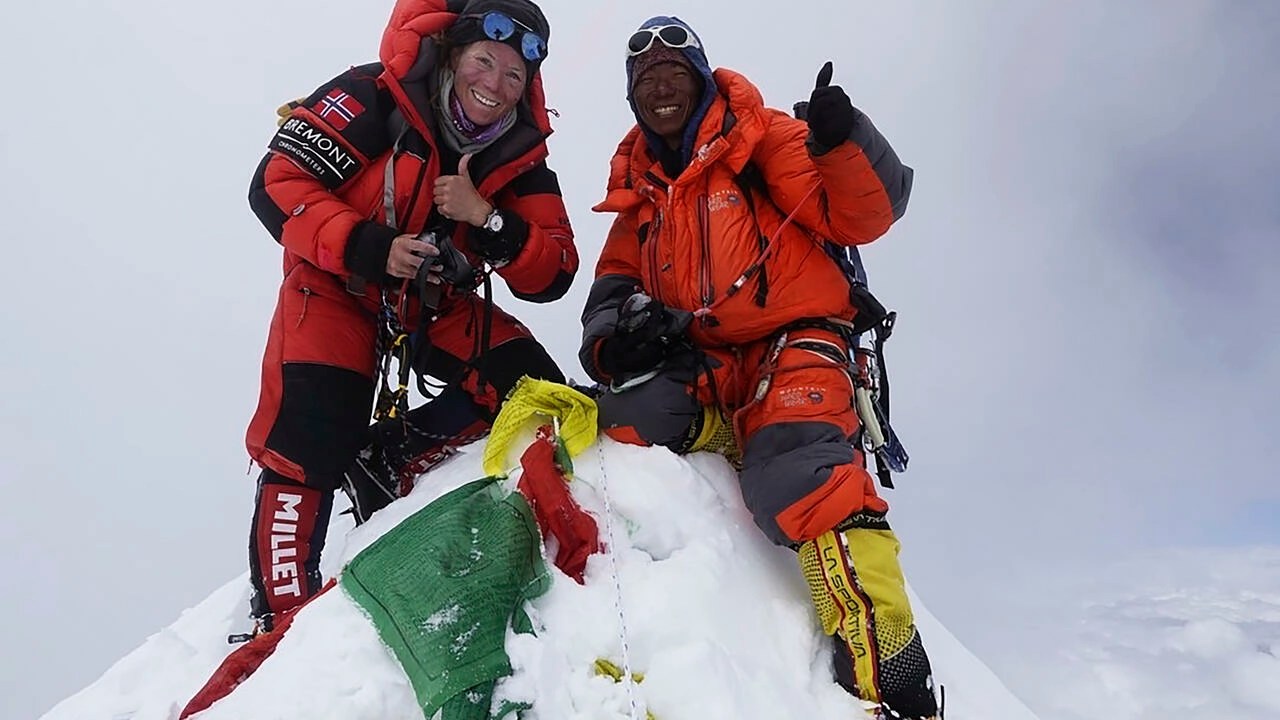 Una alpinista noruega quiere escalar las 14 mayores cumbres del planeta en tiempo récord