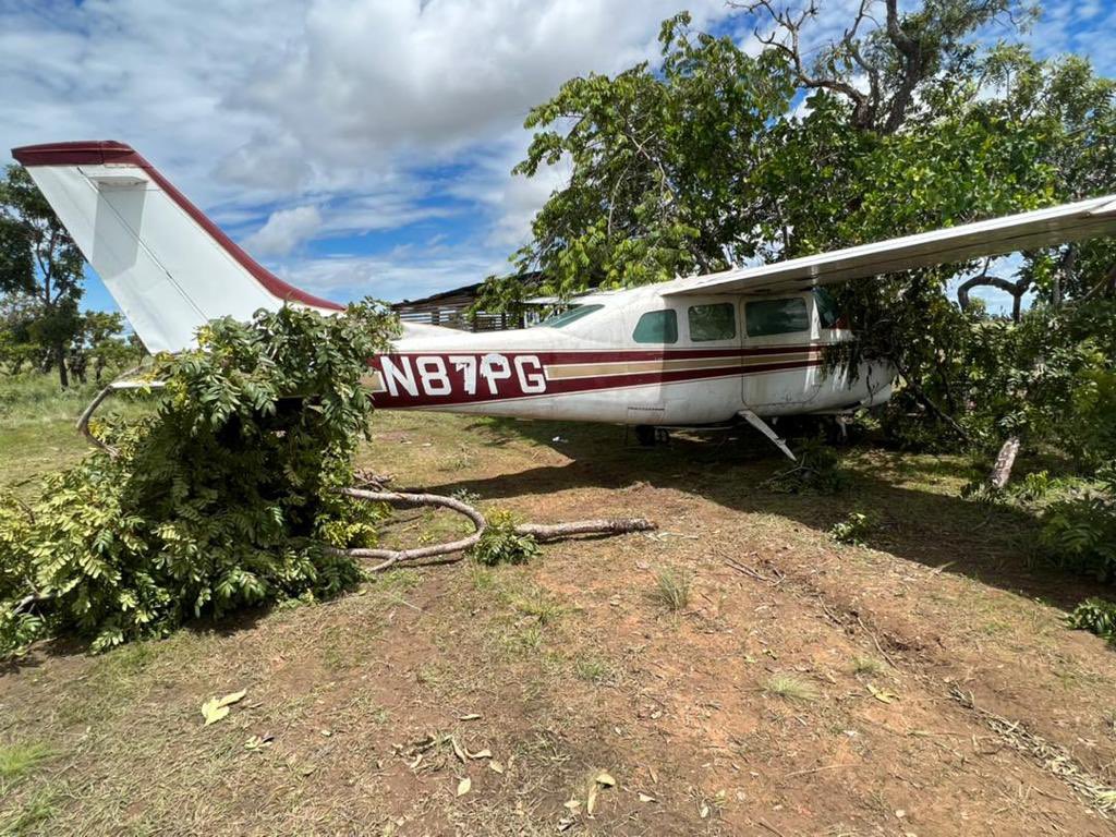 Militares “neutralizan” aeronave dedicada al tráfico de droga en Apure