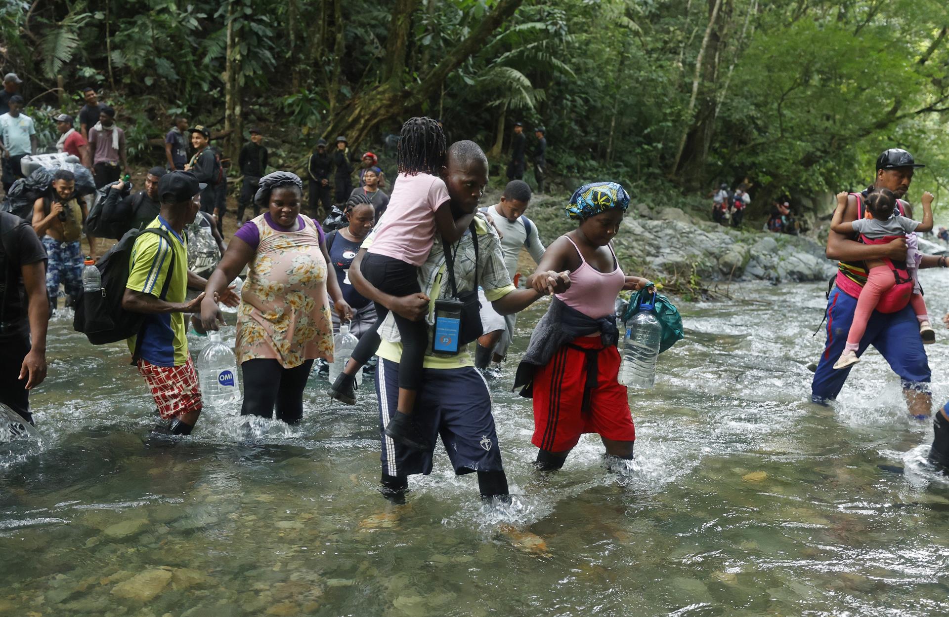 Embajador de EEUU en Colombia pidió a los venezolanos no arriesgar su vida en el Darién