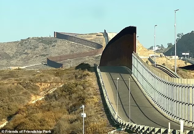 Biden terminará sección del muro fronterizo de Trump en California y cerrará el Parque de la Amistad