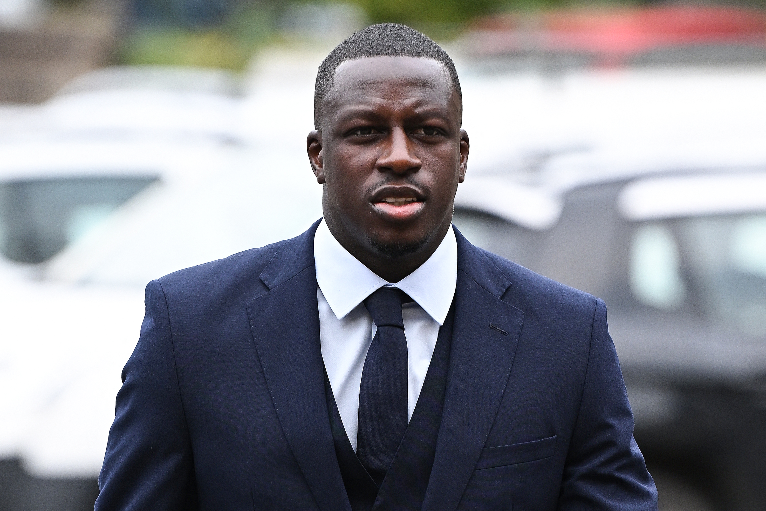 Del escándalo a la redención: Benjamin Mendy regresa al fútbol tras ser absuelto de acusaciones de agresión sexual