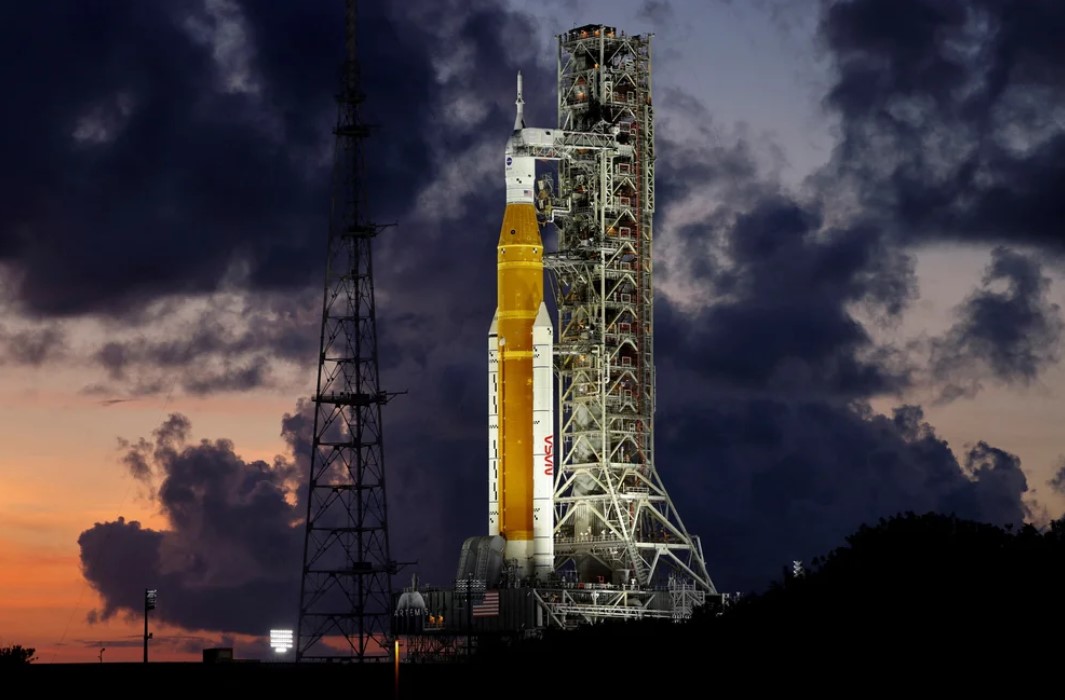La Nasa suspende hasta nuevo aviso lanzamiento de la misión Artemis a la Luna