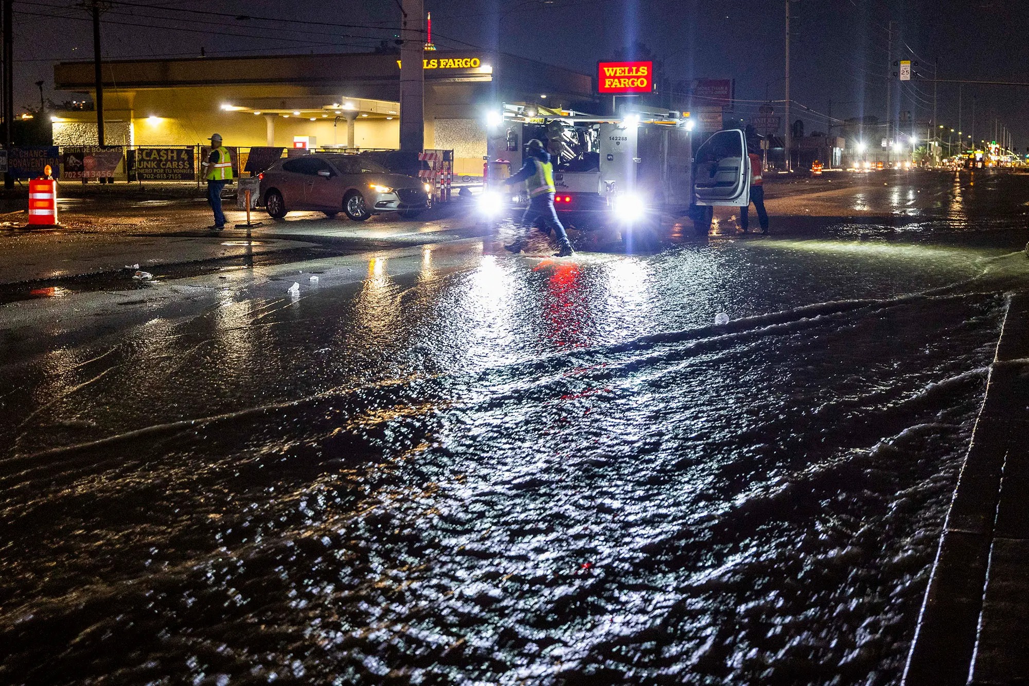 Inundación en Las Vegas: Torrencial diluvio dejó dos muertos y cuantiosos daños en hoteles y casinos de lujo