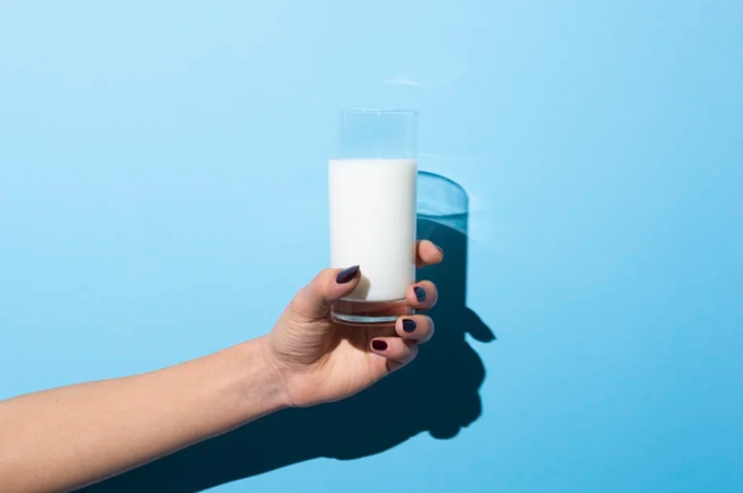 Por qué tomar un vaso de leche o yogur por día podría ayudar a evitar la diabetes tipo 2