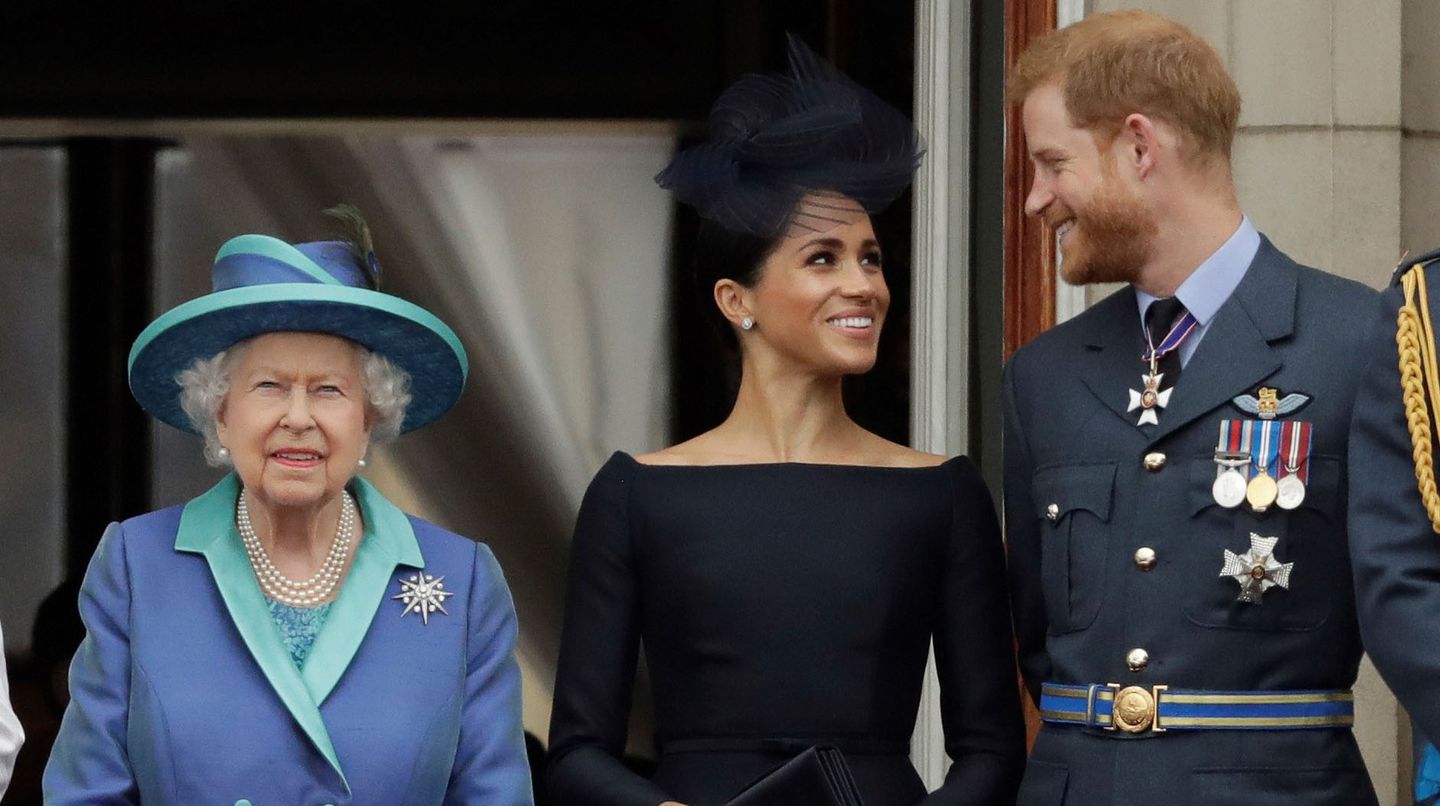 El último disgusto de la reina Isabel II con el príncipe Harry y Meghan Markle