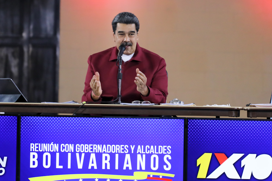 “Vivir felices, como decía Chávez”: Maduro apareció en redes, pero no para hablar de la tragedia en Las Tejerías