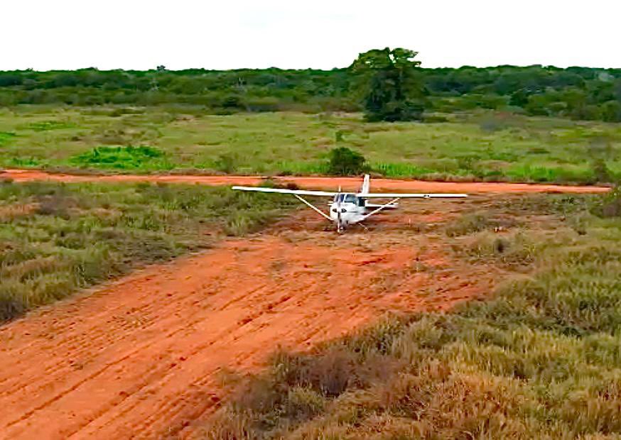 Fanb se adjudicó inutilización de otra narcoavioneta en espacio aéreo venezolano (Fotos)