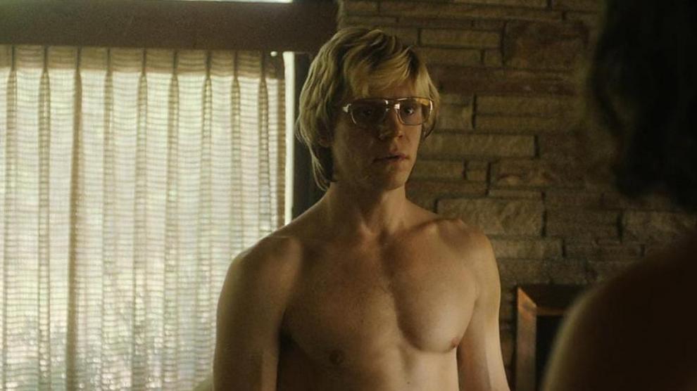 Homofobia, racismo y morbo gratuito: estas son las polémicas de “Dahmer” en Netflix