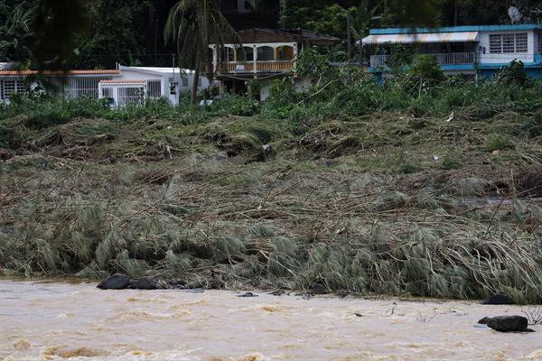 Murió una turista colombiana que fue arrastrada por un río en Puerto Rico