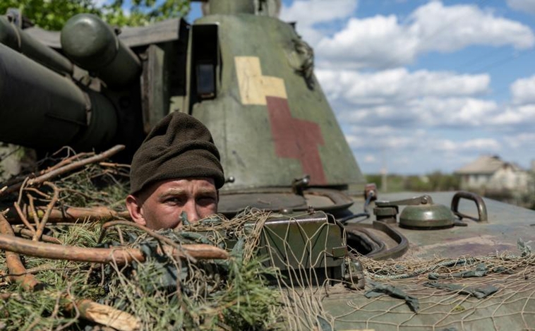 Tropas rusas se retiran del bastión de Limán para evitar el cerco ucraniano