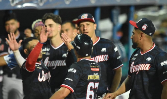 Los Tigres blanquearon a los Tiburones pero se mantienen en el último puesto de la tabla