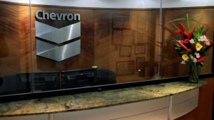 U.S. prepared to authorize Chevron to boost Venezuela’s oil output