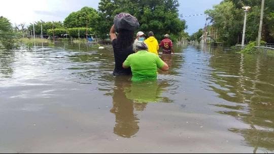 Inundados campos petroleros en Zulia por lluvias: las bombas de achique están inoperativas