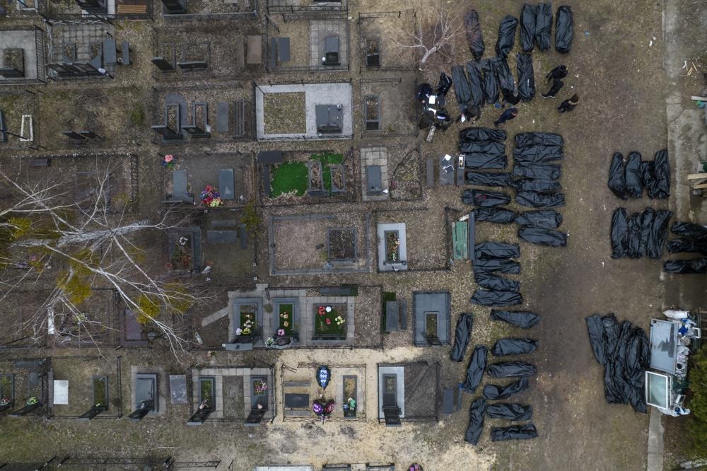 Las imágenes inéditas de la macabra “limpieza” del ejército de Putin en Bucha