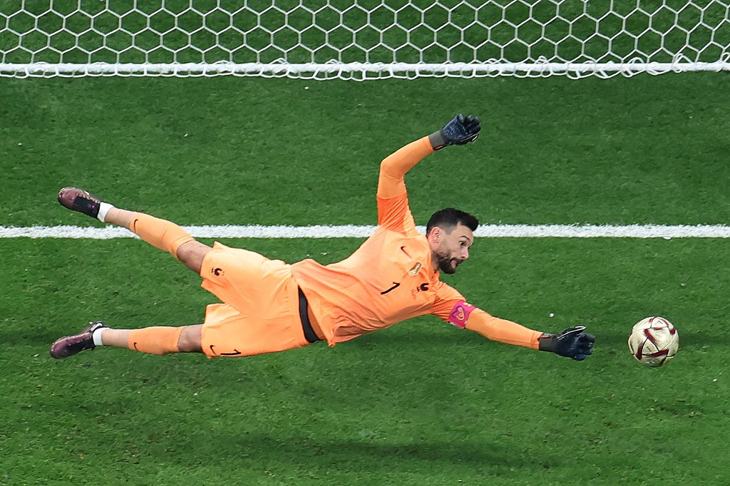 Hugo Lloris igualó a Manuel Neuer como portero con más partidos en Mundiales