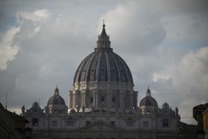 El Vaticano recauda más de 200 mil euros para enviar a Ucrania ropa y generadores eléctricos