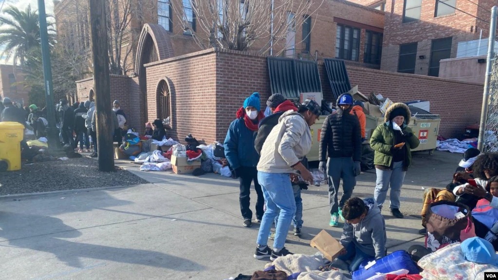 El frío gélido que azota EEUU impacta a los migrantes venezolanos en El Paso (FOTOS)