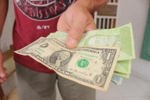 Dólar oficial quiere seguirle el paso al “paralelo”: Sobrepasó la barrera de los 20 bolívares