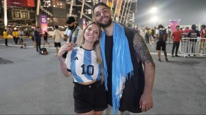VIRAL: Invitó a su novio al Mundial, le propuso matrimonio en Qatar y la respuesta la desconcertó