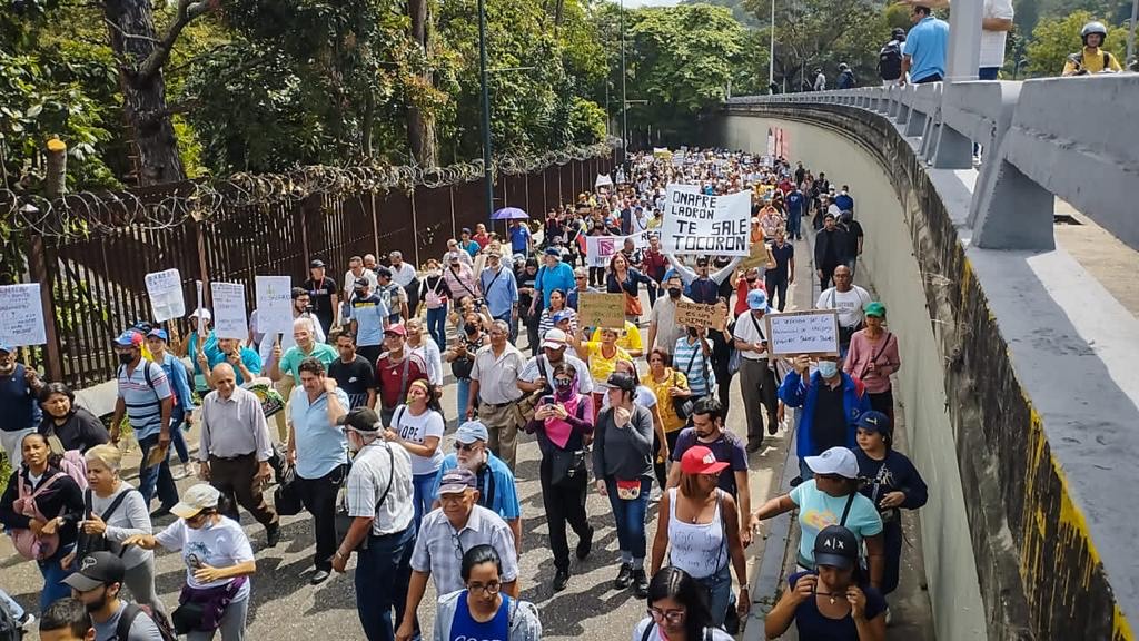 UNT: Trabajadores continúan en las calles exigiendo justicia social este #23Ene (FOTOS)