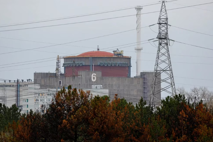 Debido a los ataques rusos al sistema eléctrico, la Oiea desplegará inspectores en las centrales nucleares de Ucrania