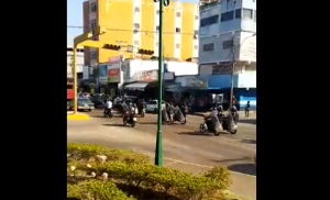 Fuerzas represoras del régimen llegan a la manifestación de maestros en Apure este #16Ene (Video)
