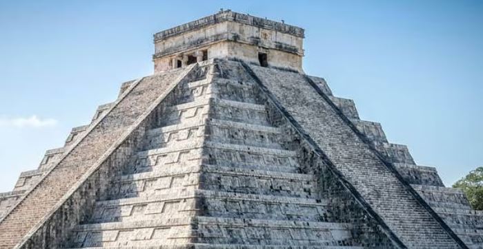 ¿Por qué está prohibido subir a la pirámide de Kukulcán en Chichén Itzá?