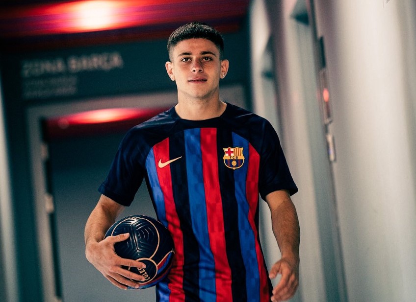 El Barça ficha a la “joya” juvenil del fútbol argentino Lucas “Pocho” Román… y así juega “el pibe” (VIDEO)