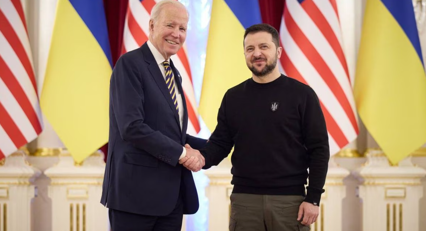 Gobierno ucraniano anuncia que Zelenski se reunirá con Biden “en los próximos días”