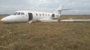 Presunto narco-avión mexicano violó espacio aéreo venezolano y aterrizó en una finca en Barinas (FOTOS)