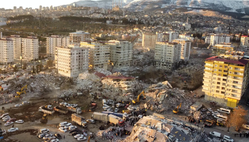 Tres presos mueren al intentar huir de cárcel en la zona de seísmo en Turquía