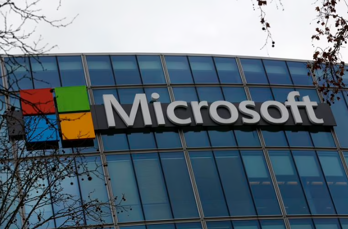 Microsoft calma los ánimos y dice que IA siempre necesitará del juicio humano