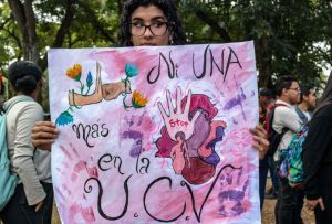 Protestaron para exigir protocolo de atención a víctimas de abusos en la UCV (Fotos)