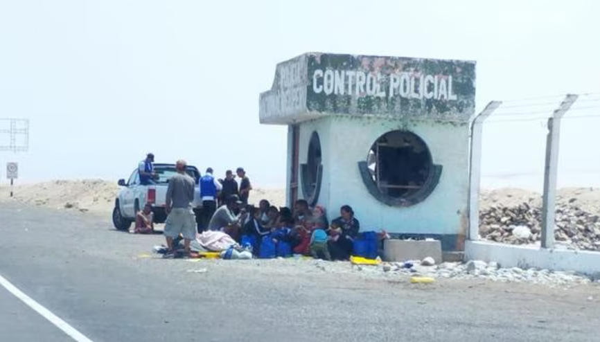 Cientos de venezolanos sufren hambre y frío tras quedar varados entre Perú y Chile