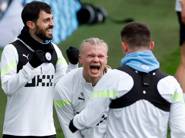 “¿Quién es?”: el nuevo look de Erling Haaland que despertó todo tipo de bromas entre los fanáticos del Manchester City