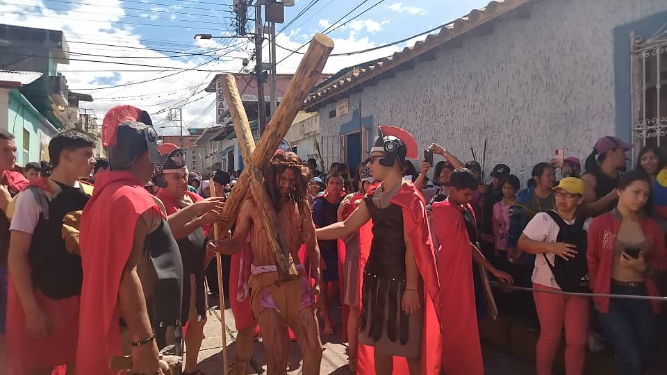 Viacrucis de la Montaña: más de 30 años de tradición y fe entre los merideños