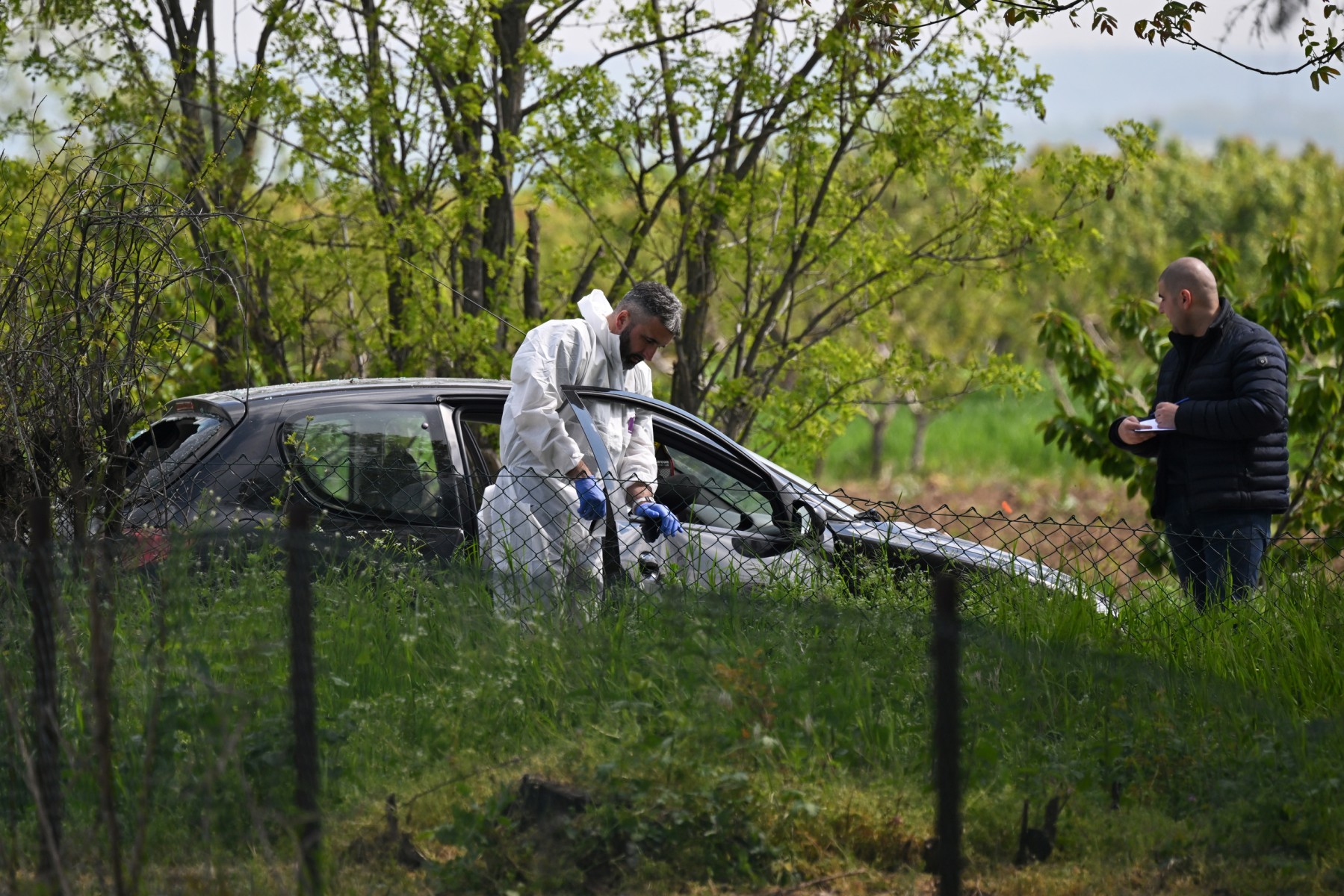 El presidente serbio califica el tiroteo mortal de 8 personas como terrorismo