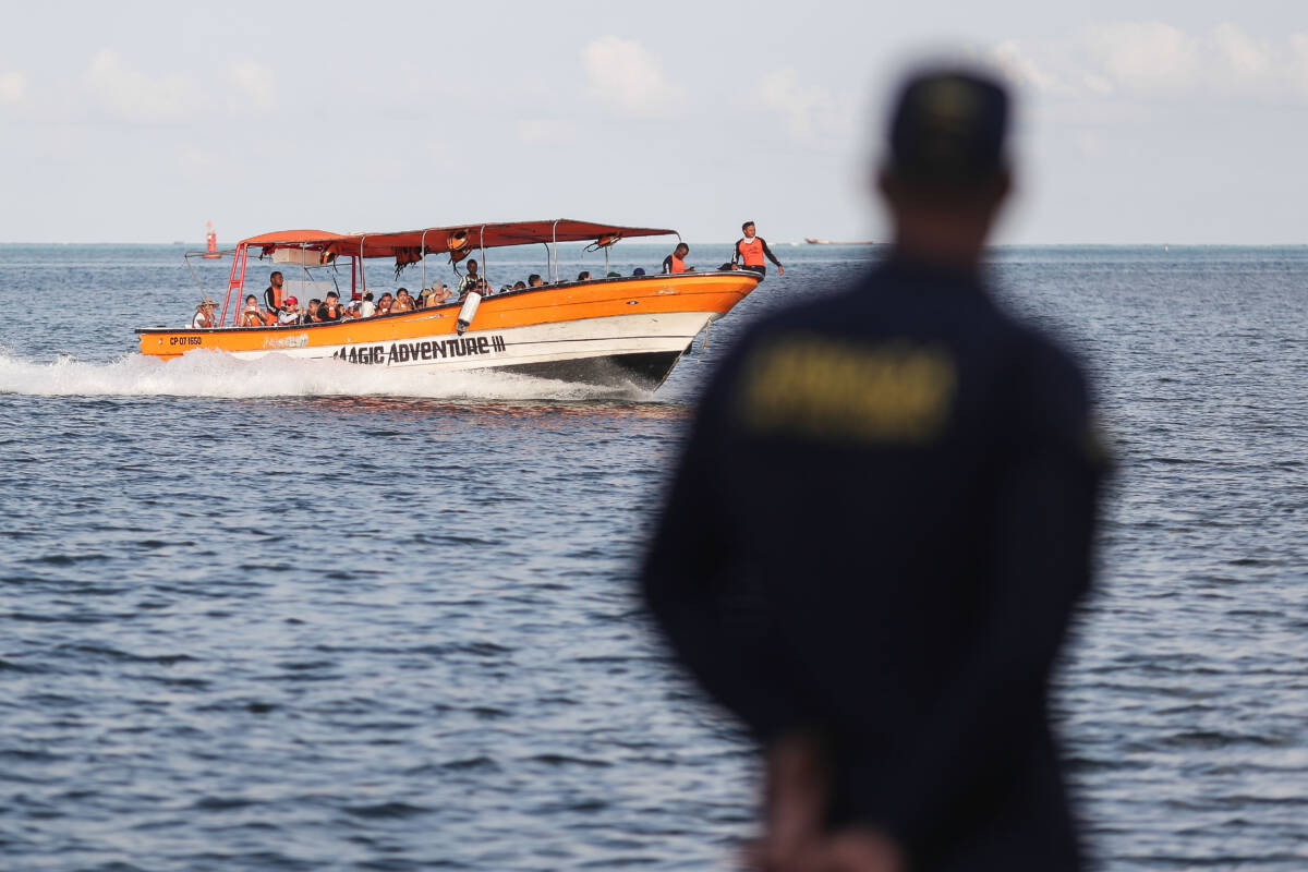 Fuerzas militares de Colombia adelantan búsqueda de migrantes irregulares desaparecidos