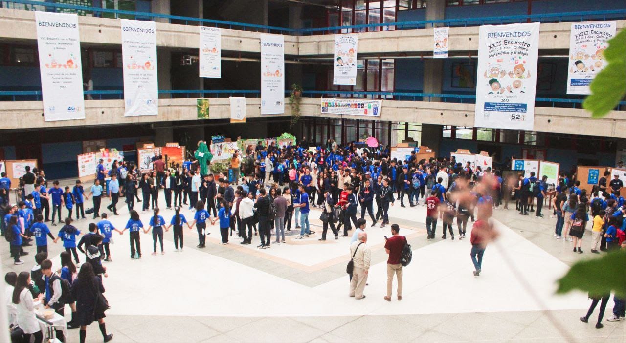 La ULA sigue resistiendo: Encuentro de las Ciencias acaparó atención de estudiantes de básica y bachillerato en Mérida