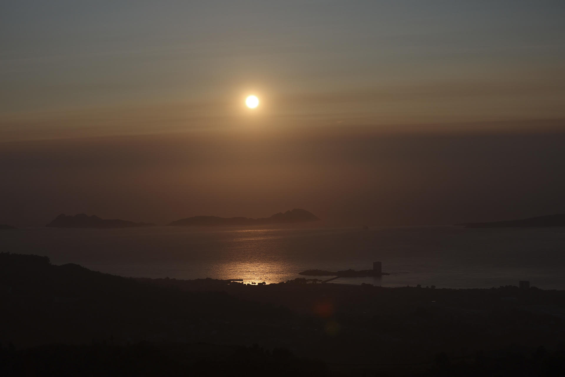 El humo de los incendios de Canadá llega a España tras recorrer miles de kilómetros