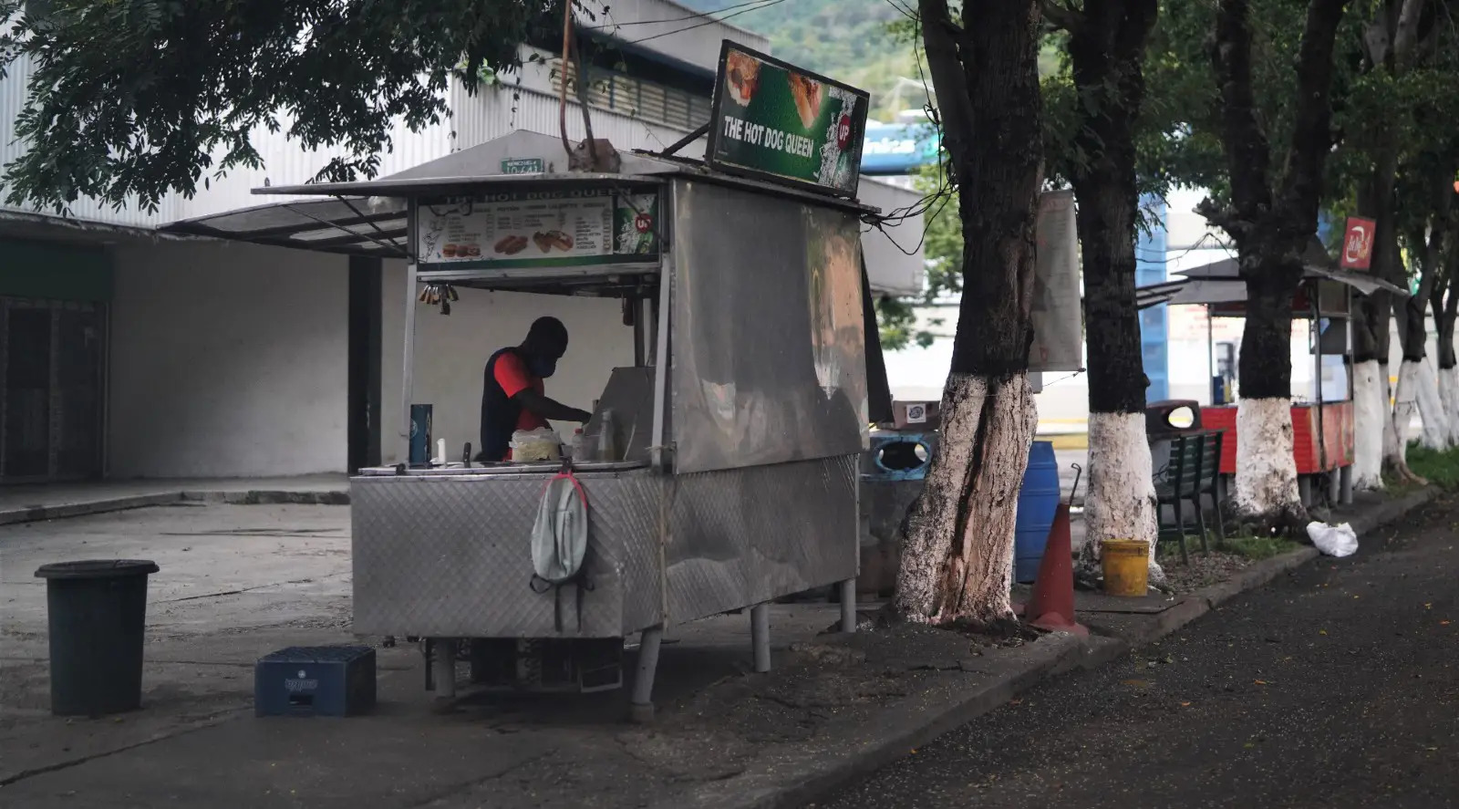 ¿Sabes cuáles permisos necesitas para montar tu carrito de perros calientes en la calle?, toma nota