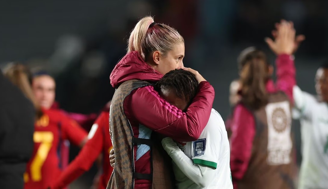 Escándalo en Mundial Femenino: Fifa investiga a selección por “mala conducta” de entrenador; dicen que tocó senos de las jugadoras