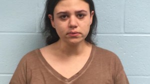 Imágenes “perturbadoras” en celular dejaron al descubierto abusos sexuales a niña en Oklahoma