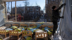 Reportan amenazas de bomba en escuelas de Kiev coincidiendo con el primer día de clases