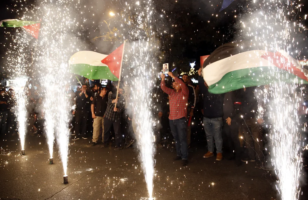 Irán celebró con fuegos artificiales la masacre terrorista en Israel