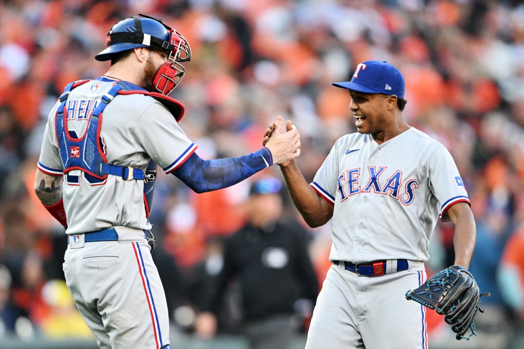 Rangers vencieron por la mínima a Orioles y se fueron arriba en la Serie Divisional de la Liga Americana